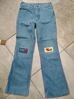 Vintage Women's Wrangler Jeans No Fault 29 X 30 With Vtg Patches